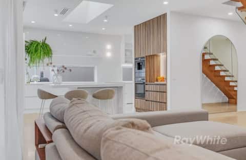 Central Townhouse Echuca.