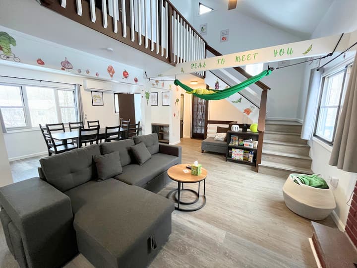 Poconos Escape For Groups, Families, Couples - Tobyhanna State Park, Tobyhanna