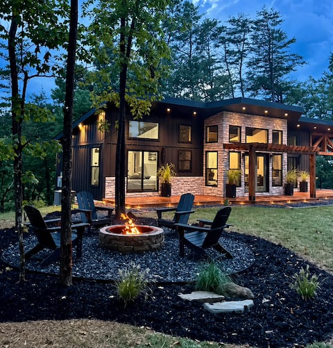 Romantic Retreat | Fireplaces, Fire Pits & Views