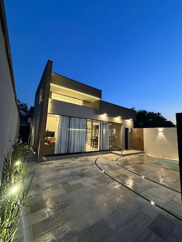 Fully climate-controlled House in Recreio