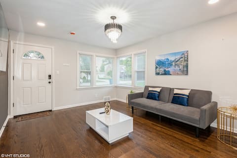 “4-Bed, 2-Bath Ranch Home – No Stairs, Easy Living