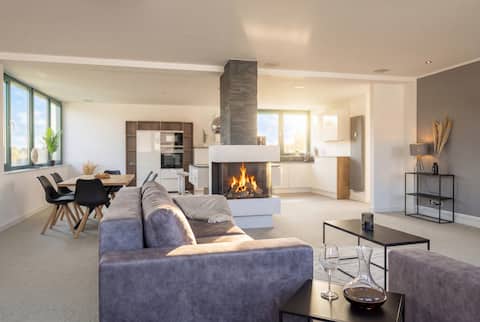 MiLPAU: Luxury Penthouse - 160 m2 - Fireplace - Parking