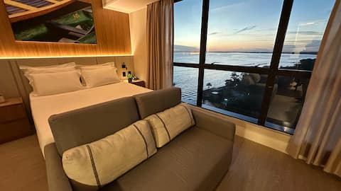 Best view of the Rio Negro in the heart of the Amazon!