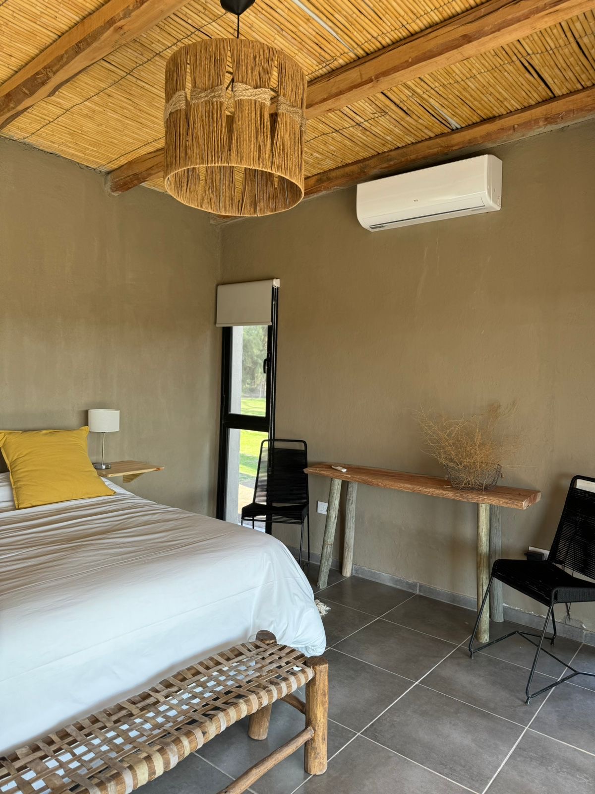 Successful Airbnb property: Lodge Baquero among Chardonnay vineyards in Mendoza