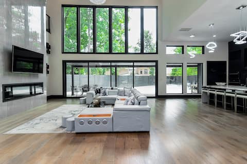 ATL Greenglade | King Beds | Guest Suite | BBQ