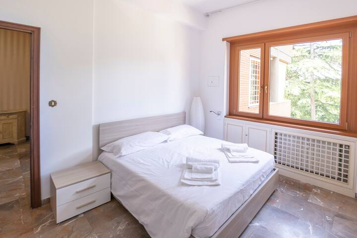 [10 min vaticano] Big Vintage Home gallery image 4