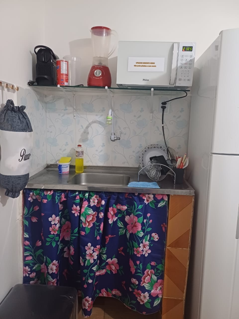 Airbnb em destaque: CLOSE TO EVERYTHING! House at the entrance to Rocinha! em Rocinha