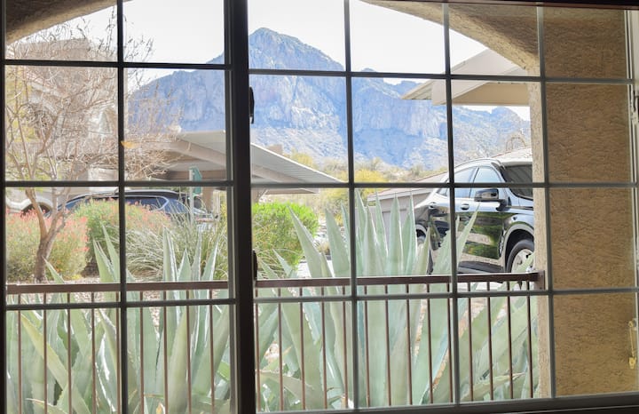 Corner Condo | Catalina Views | Pool + Gym - Oro Valley, AZ