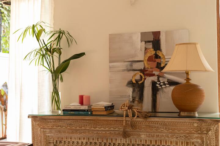 Living room image 8
