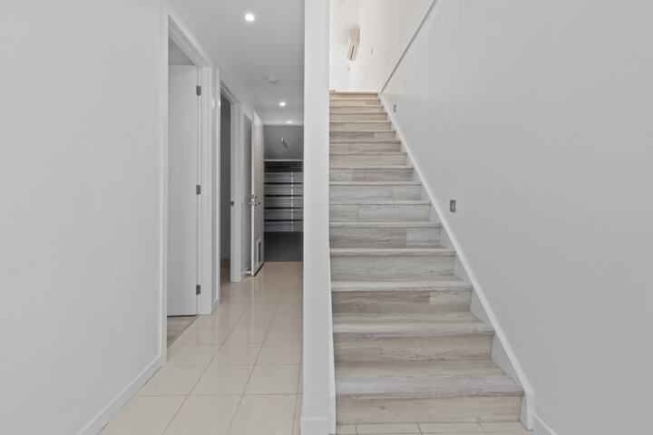 Urban Retreat in Footscray.22 gallery image 5