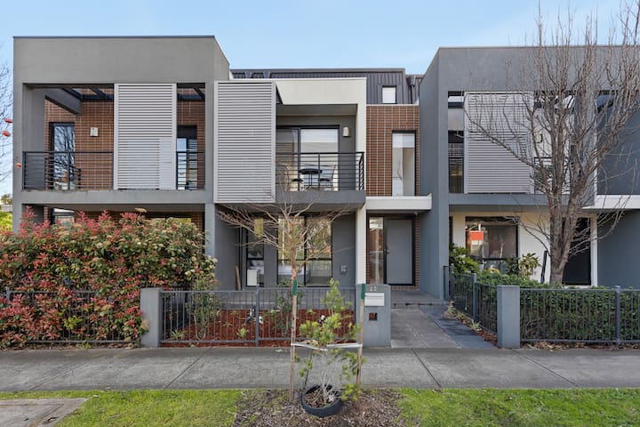 Urban Retreat in Footscray.22