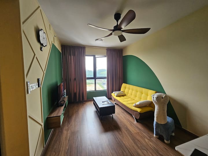 Cozy Retreat With Mountain Views - Batu Arang