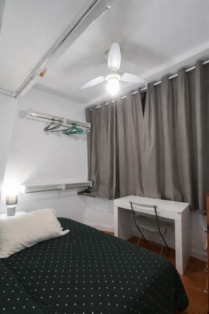 საძინებელი 1