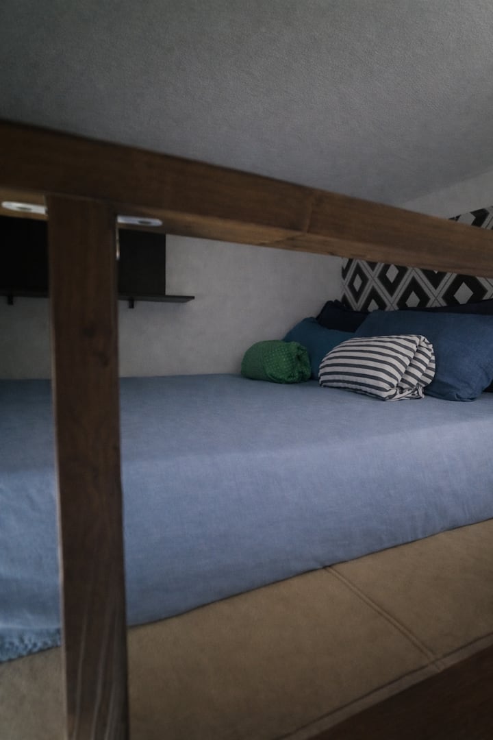 საძინებელი 4