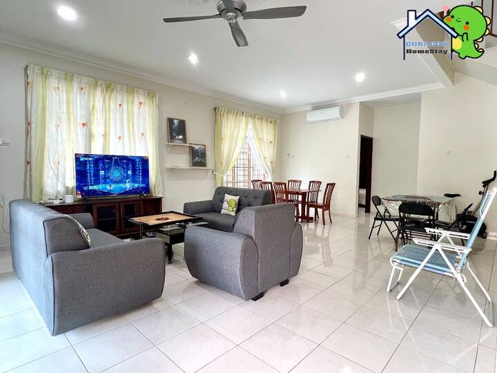 2 Storey Side Corner House (With Mahjong)yong Peng - Yong Peng