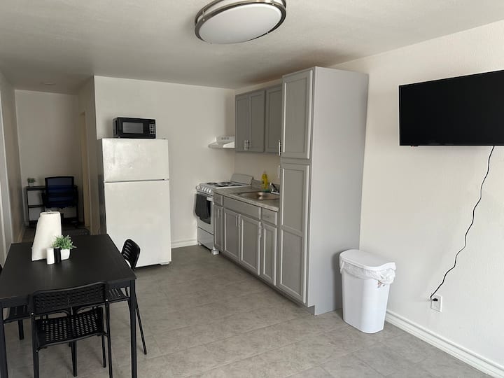 Casa Ofelia Unit #17  Excellent Location - Lake Casa Blanca International State Park, Laredo