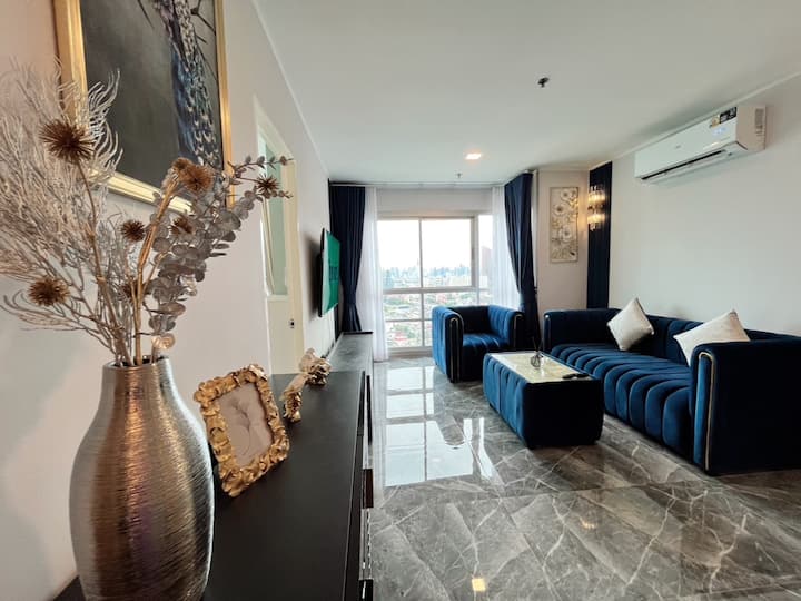 Celebrate The Living! Penthouse@ Chatuchak 2br.2bh - Bangkok