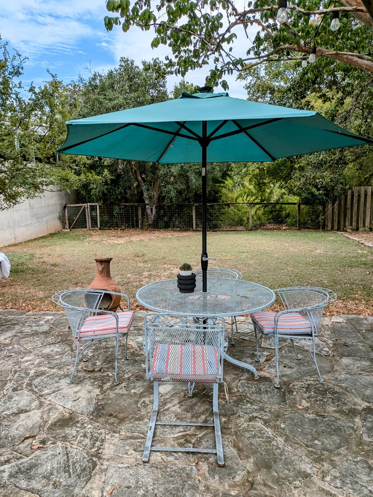 Suite Spot Main House