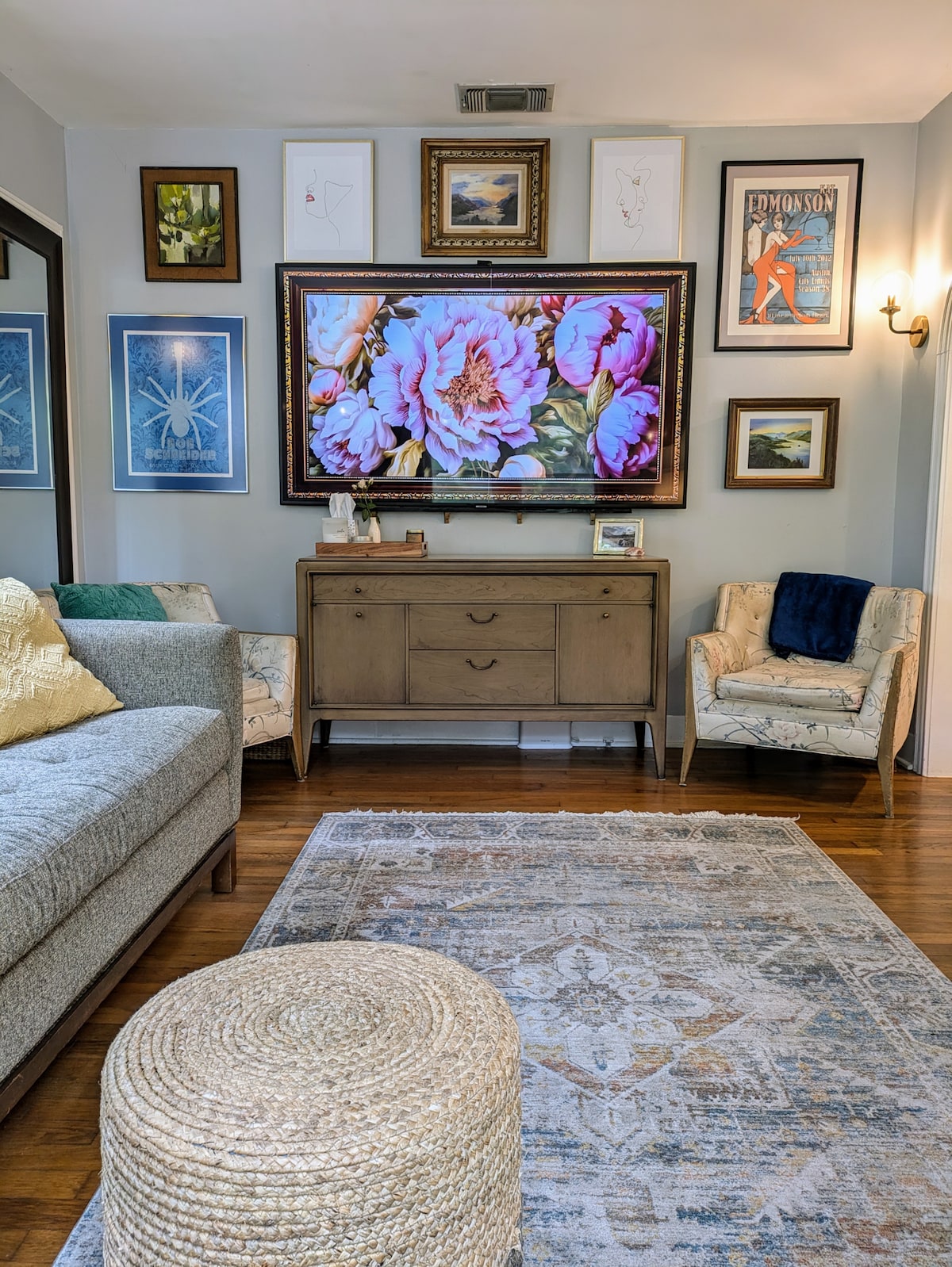 Suite Spot Main House