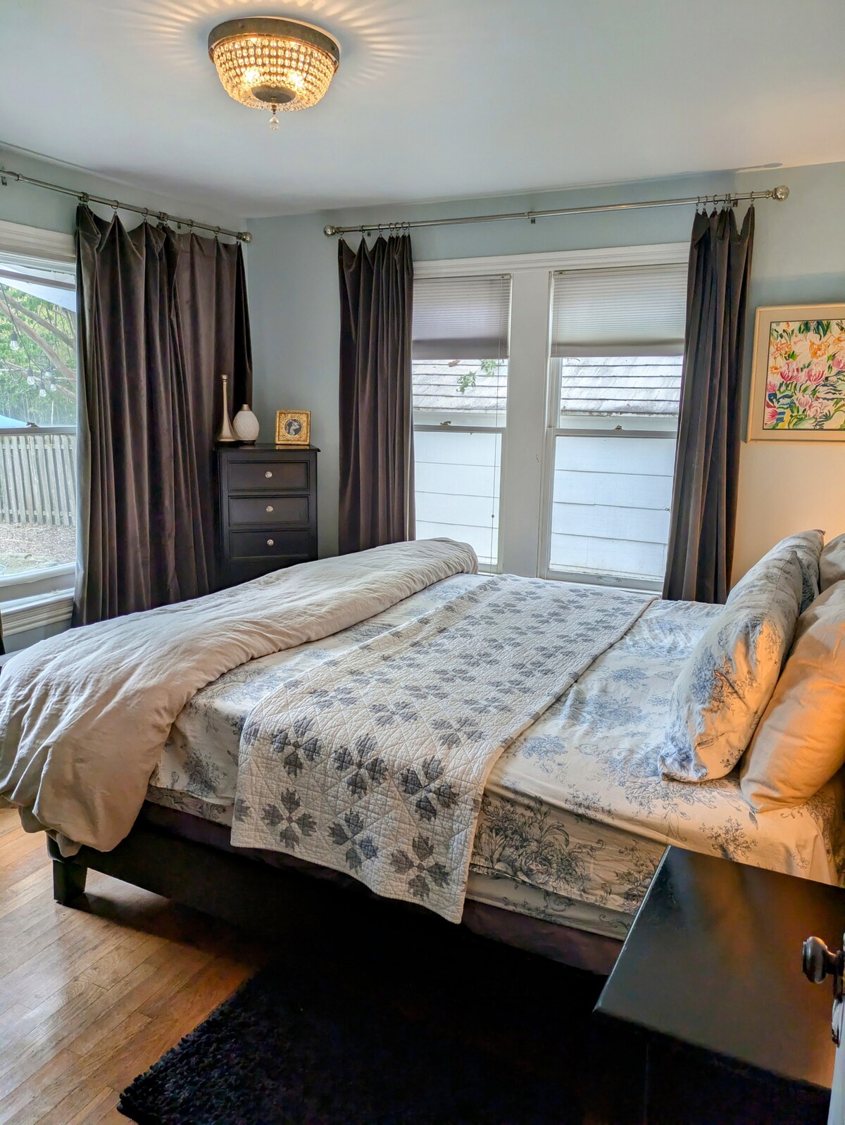 Suite Spot Main House