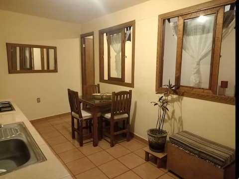 Apartment-8 near Toluca Airport