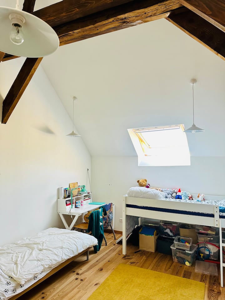 საძინებელი 4