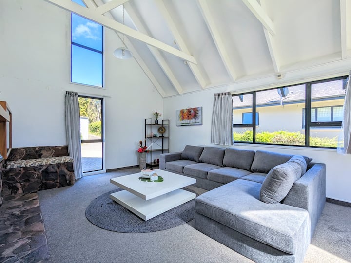 Redwood Family Home & Ride To Redwood Forest - Rotorua