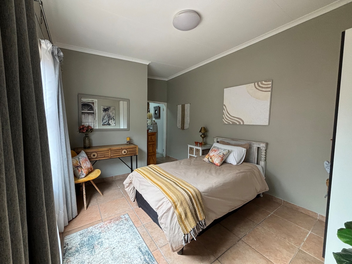 غرفة النوم 2