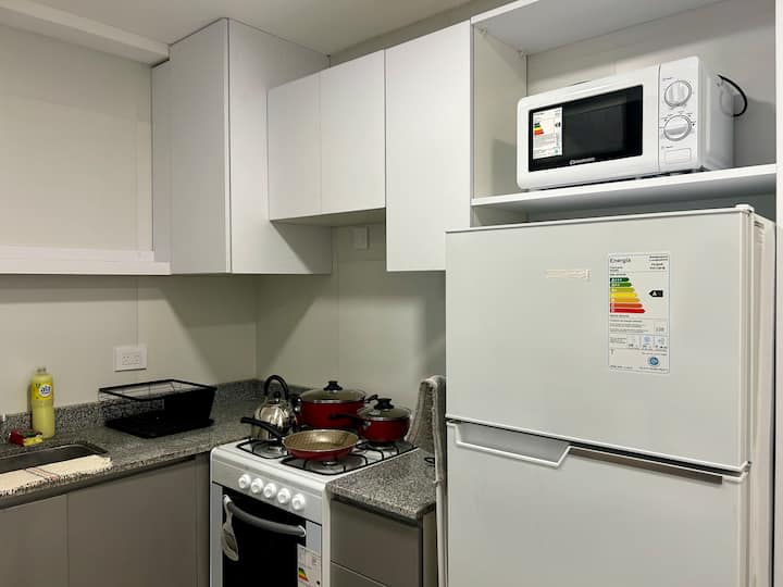 Квартира-студия с балконом в Coghlan