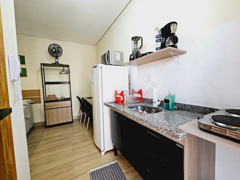 Airbnb em destaque: Q8 Studio best location - air conditioning No garage em Taubaté