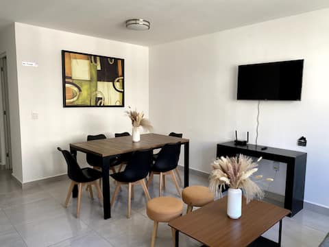 Top performing Airbnb: Apartment 5 min from Zibatá and Anahuác, swimming pool. We issue invoices. in La Pradera