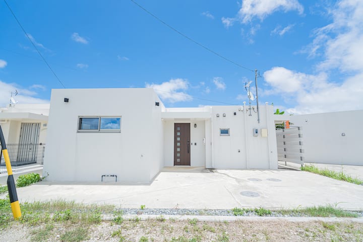 【Porte Bonheur】新築戸建/暮らすように過ごす宮古島の別荘/最大8名宿泊可能 - 미야코 섬