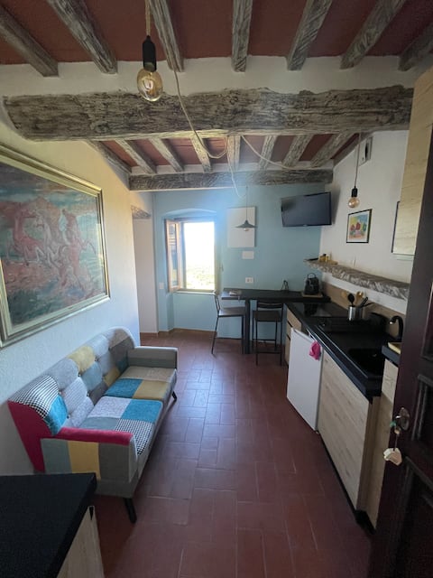 Successful Airbnb property: Window overlooking the sea in Scarlino