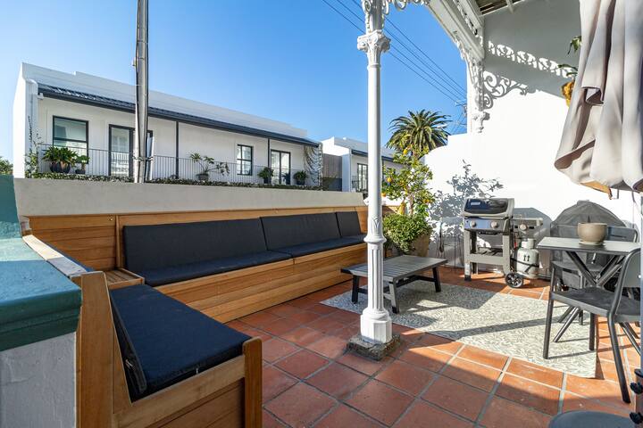 Atlantic Chic, Victorian Home gallery image 3