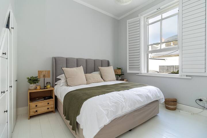 Atlantic Chic, Victorian Home gallery image 5