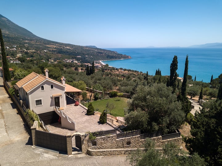 Villa Harmony Outdoor Jacuzzi Pool In Lourdata - Céphalonie