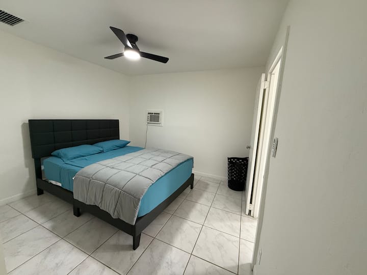 საძინებელი 1