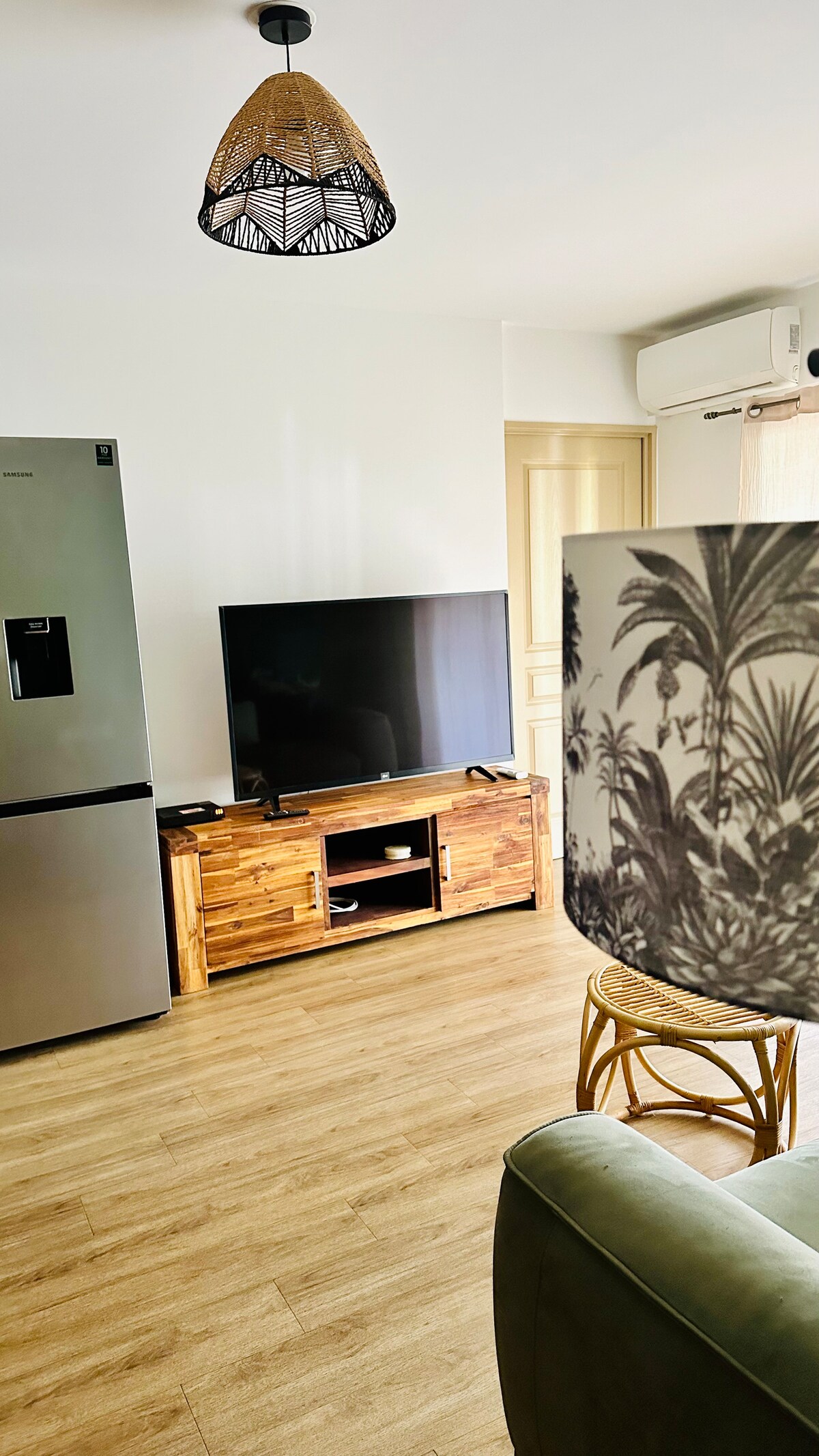 Top Airbnb: Charming 2-bedroom close to the beach in La Réunion