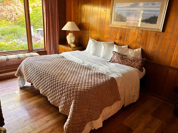 Segunda habitación tamaño king con vista al lago