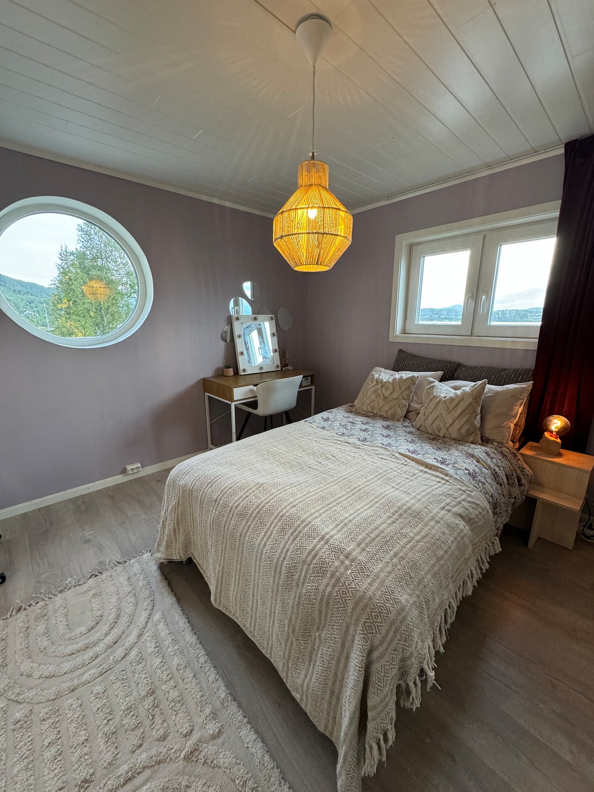 غرفة النوم 2