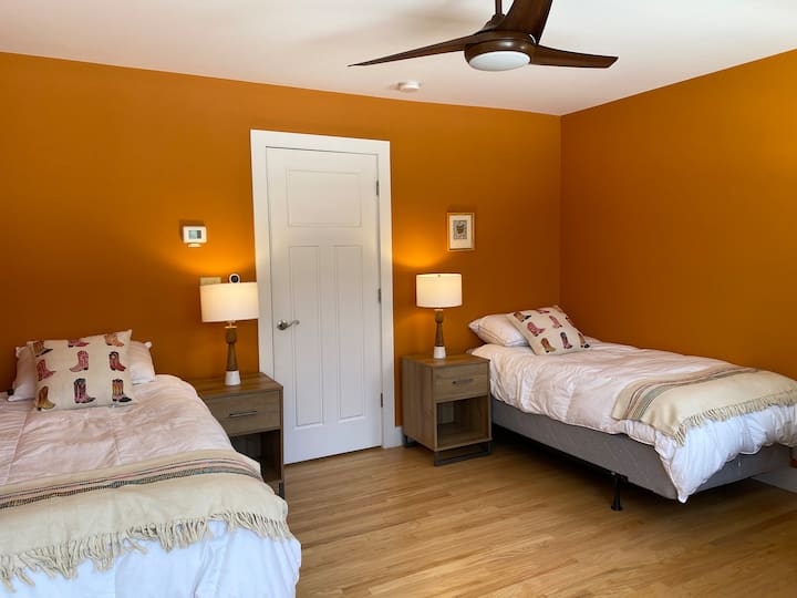 საძინებელი 3