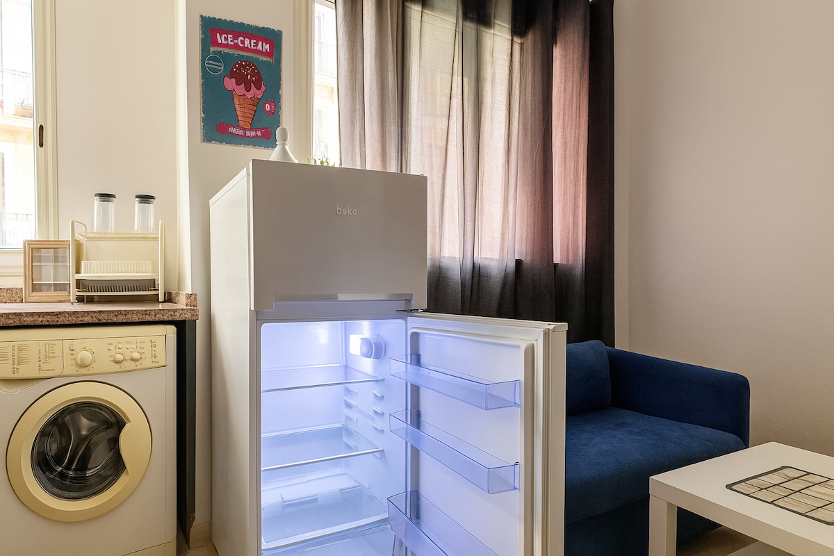 Rental unit in Casablanca  1 bedroom  1 bed  1 bath - image 4