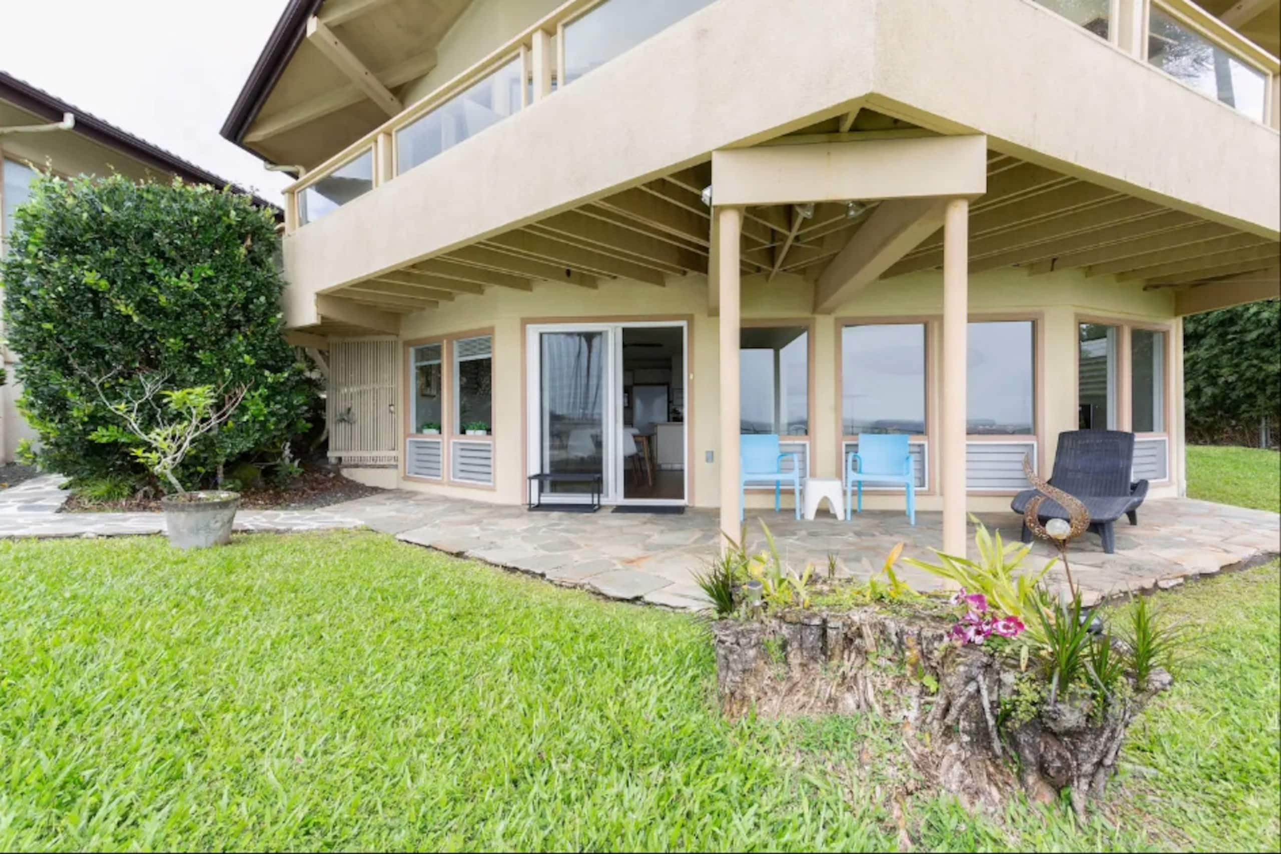 Home in Hilo · ★5.0 · 3 bedrooms · 7 beds · 3 private baths - Image 58