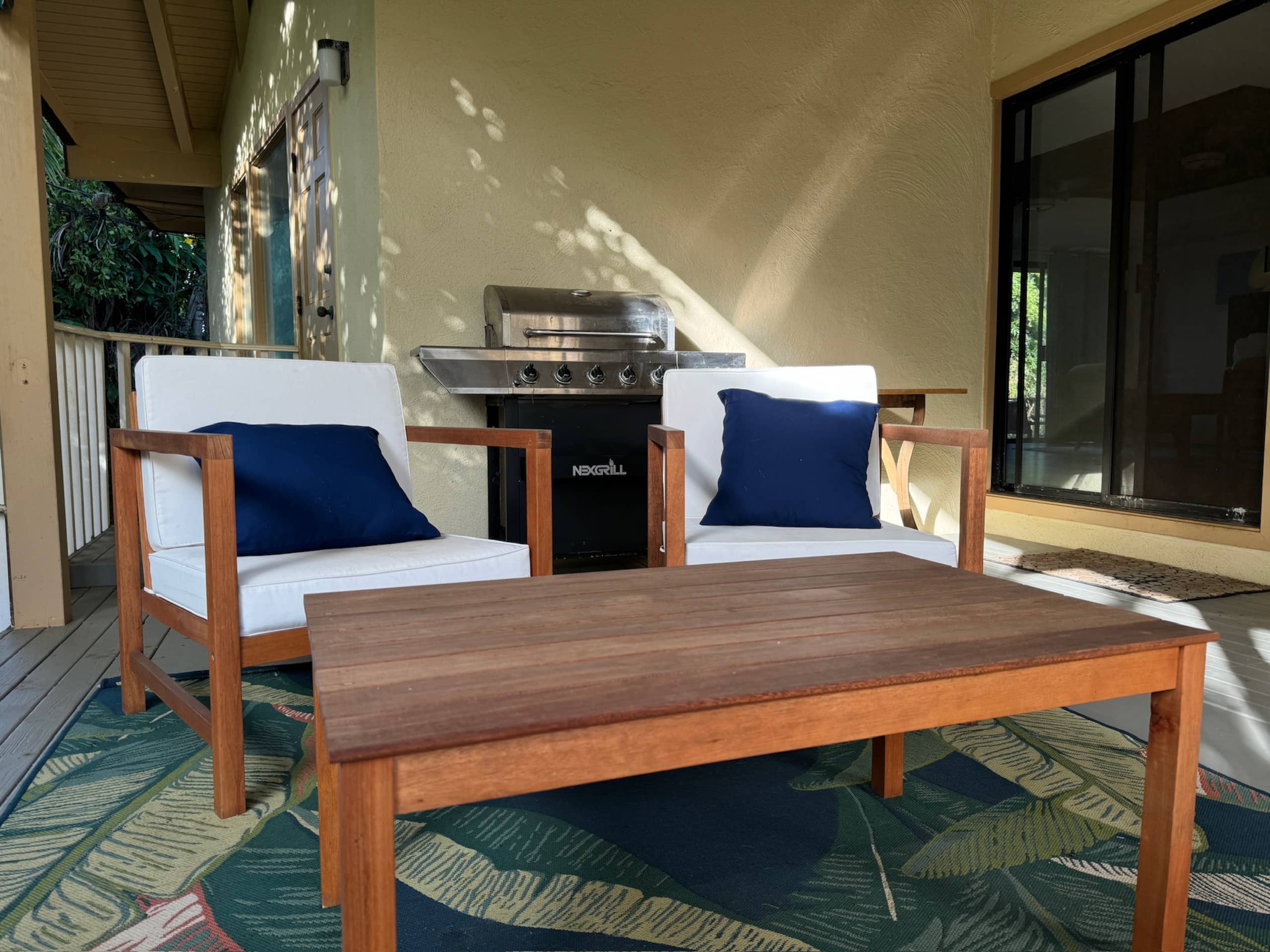 Home in Hilo · ★5.0 · 3 bedrooms · 7 beds · 3 private baths - Image 49