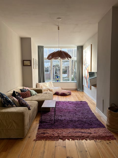 Top Airbnb: Family Friendly City Home in Delfshaven