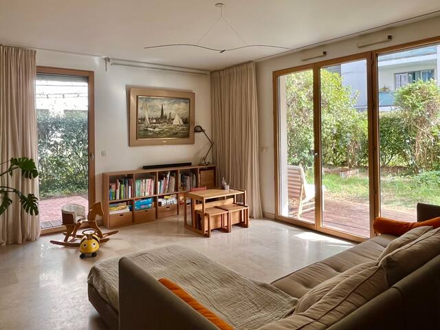 Idéal famille: jardin et terrasse proche du Parc gallery image 2