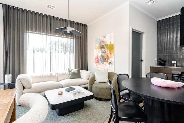 Luxurious Home In The Canberra Inner South - Canberra