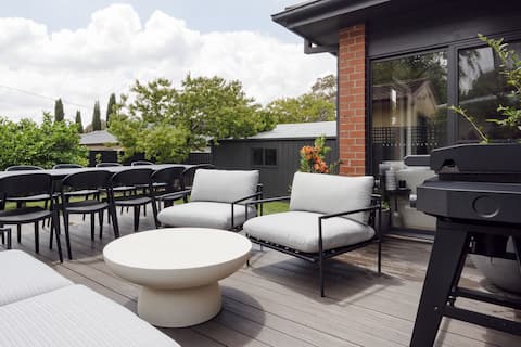 Luxurious Home in the Canberra Inner South