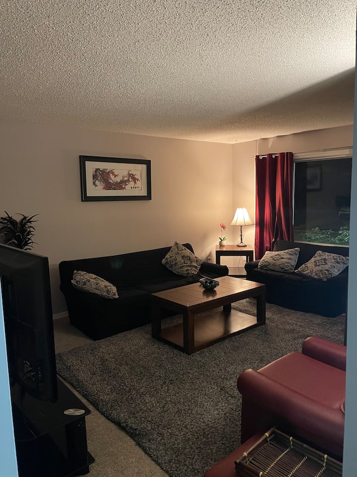 3 Bed Home Away From Home - Westlake