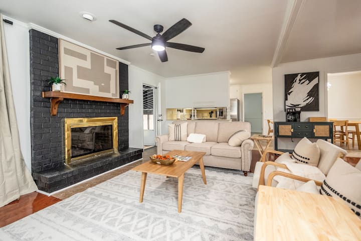 Charming Family Friendly Home - Murfreesboro, TN